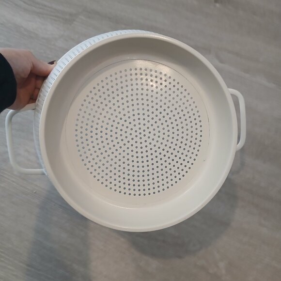 NEW TARGET FIGMENT LARGE WHITE 5Q STRAINER - Picture 3 of 4